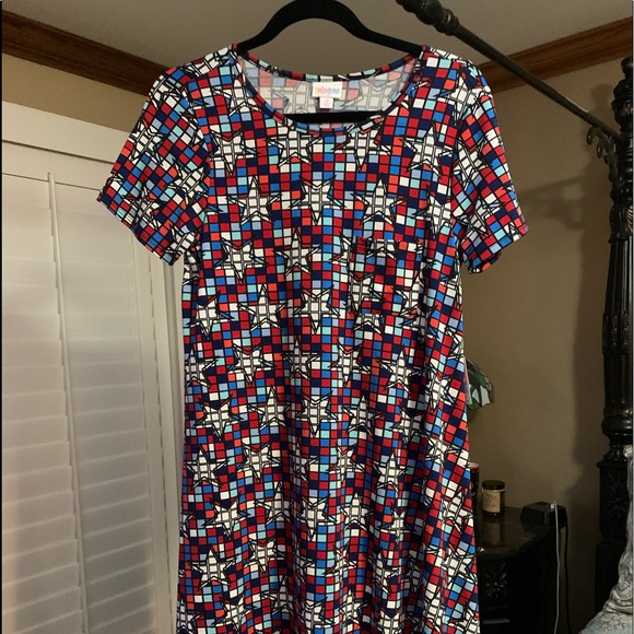Lularoe Carly dress - Picture 1 of 3